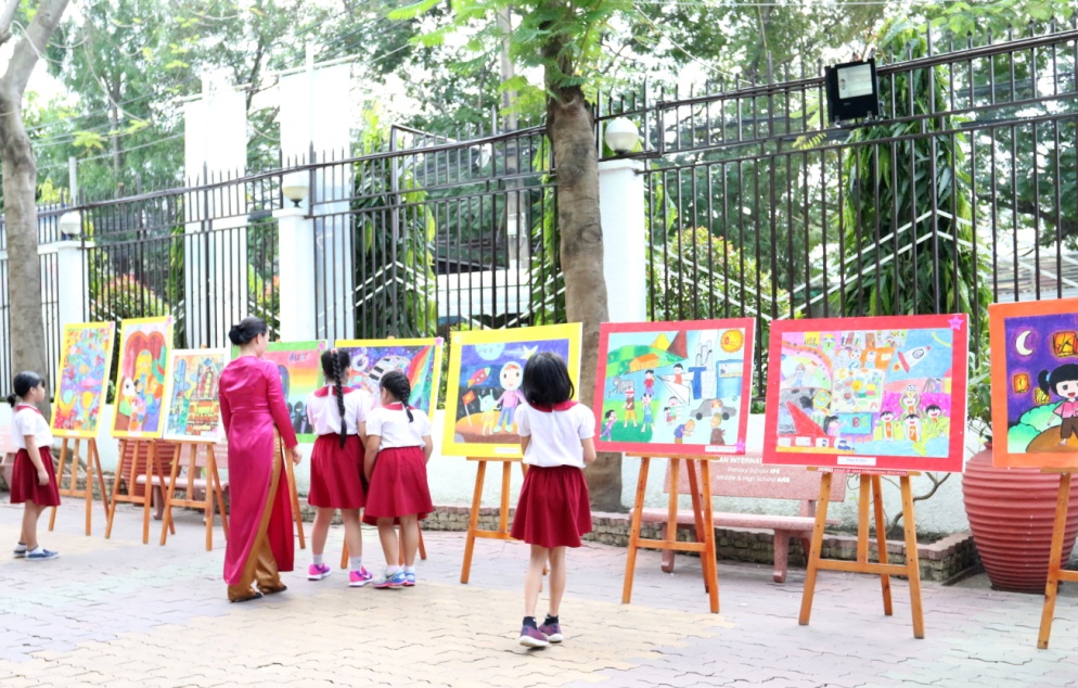 Phát triển năng khiếu mỹ thuật với Let Colors Speak