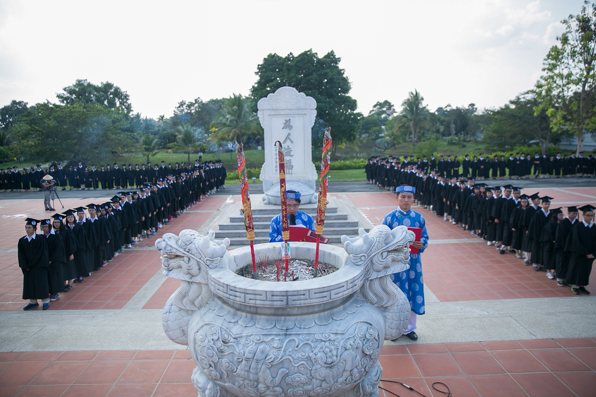 Lễ dâng hương AHS 2015